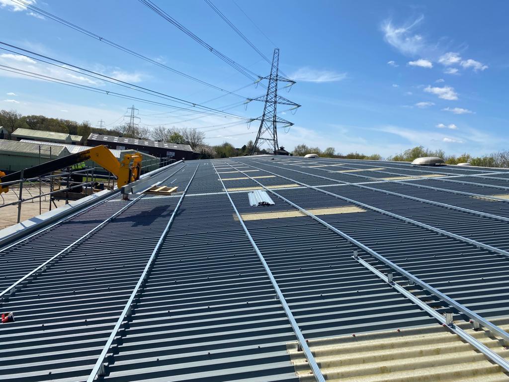Choosing the Best Roofing Materials for Your Industrial Building in the UK: A Comprehensive Guide